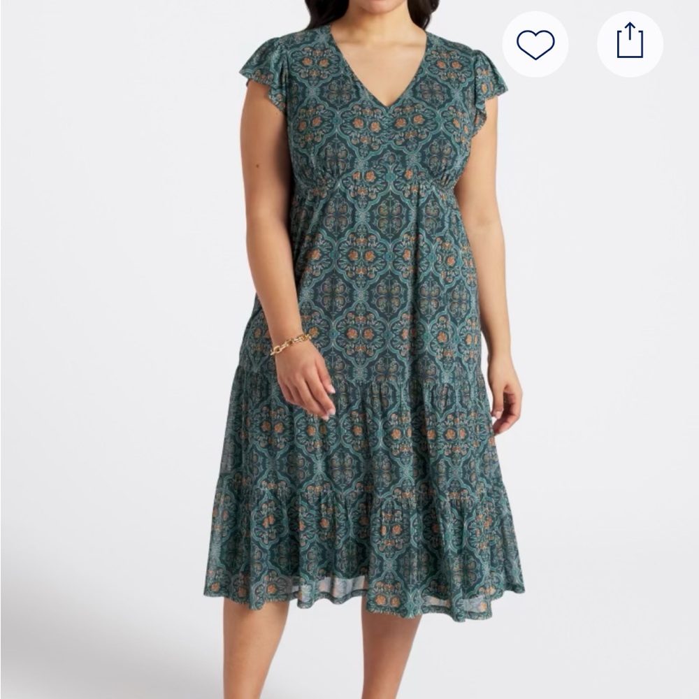 Elegant Patterned Maxi Dress